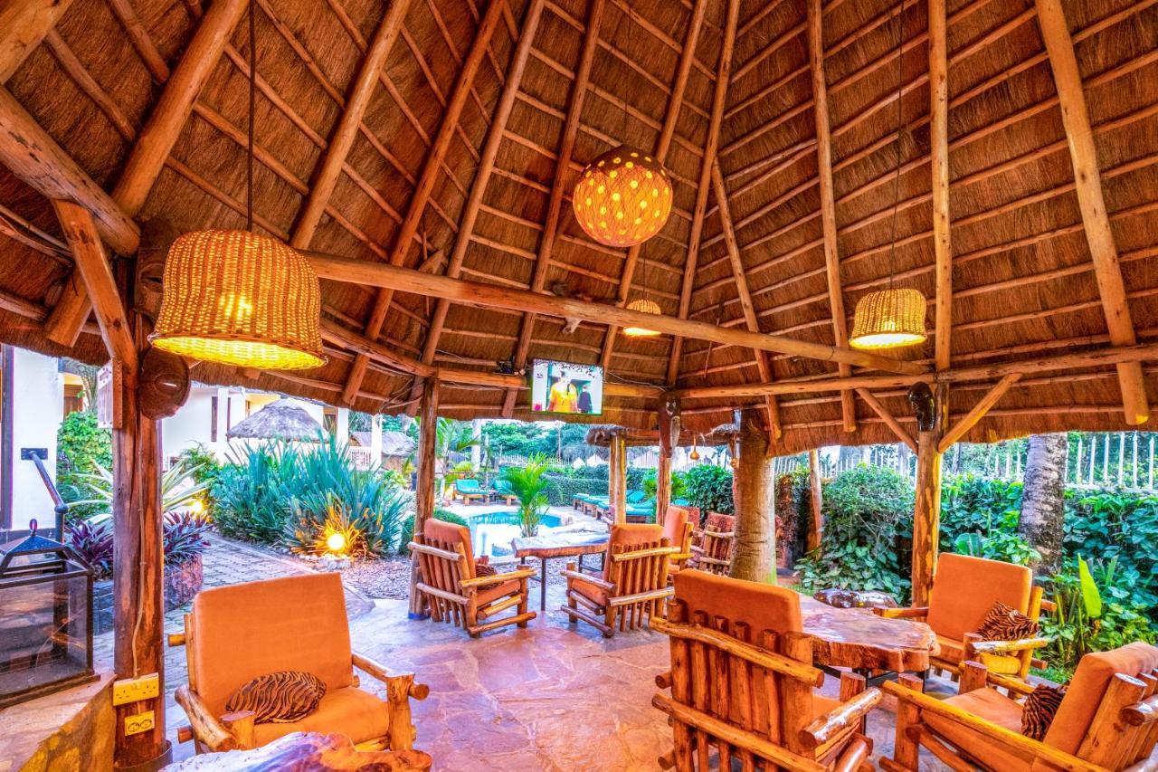 2 Friends Beach Hotel Entebbe Ngoại thất bức ảnh
