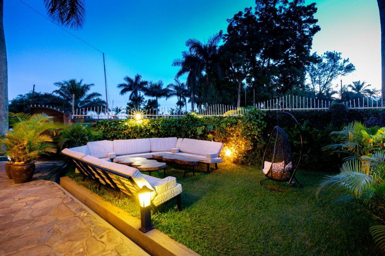2 Friends Beach Hotel Entebbe Ngoại thất bức ảnh